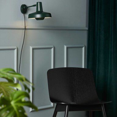 Arigato Colours Ekstra kort Vegglampe