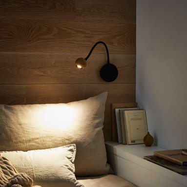 NO8 Vegglampe