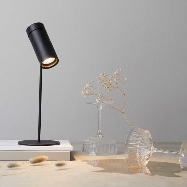 Sia Svart Bordlampe